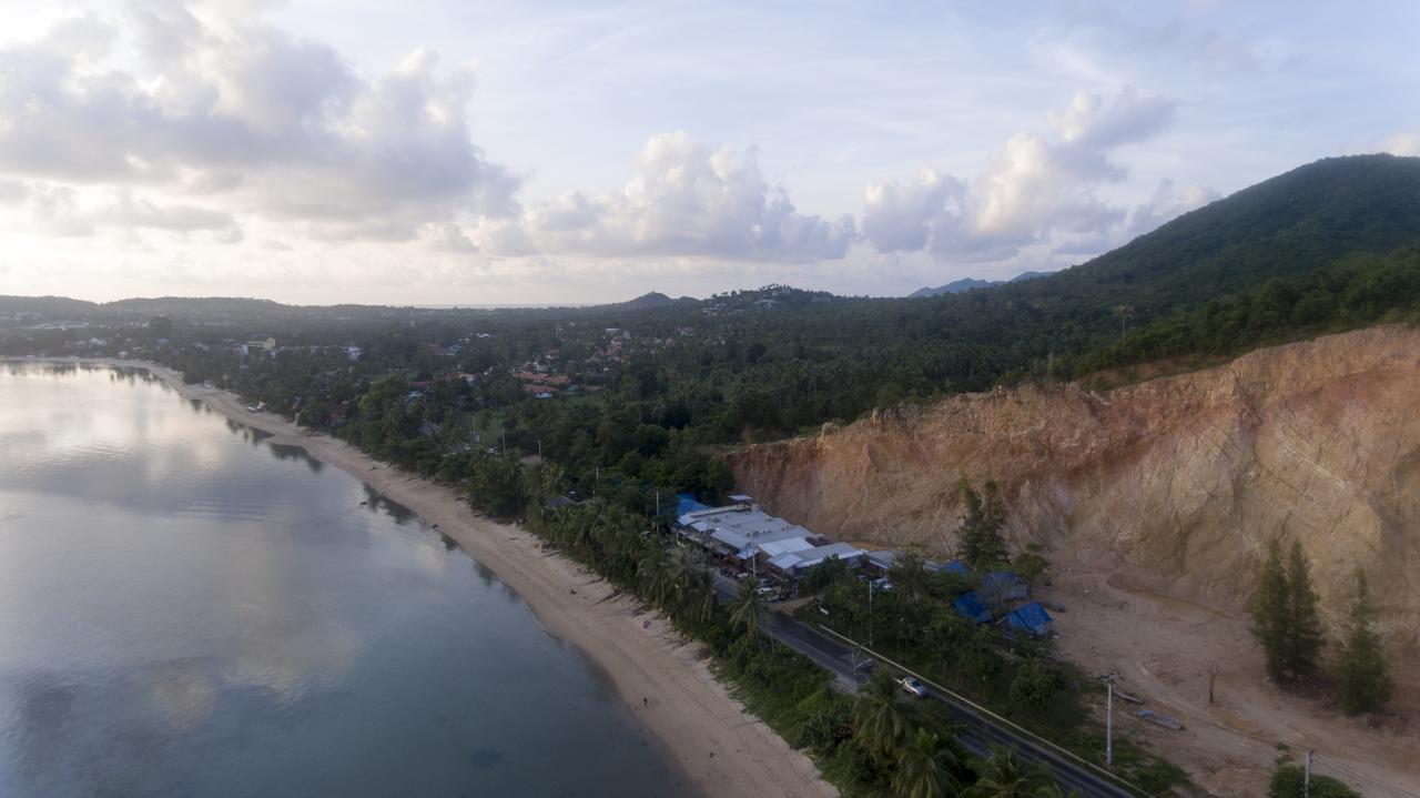 Zone6 Coworking Beach Apartment Old 2W Beach Hostel, Koh Samui بوفوت المظهر الخارجي الصورة